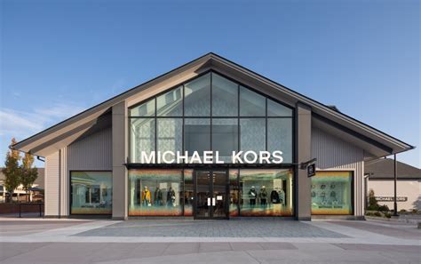 michael kors store niagara falls